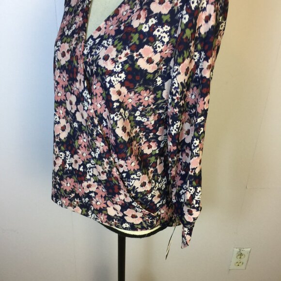 New! BCX Surplice Wrap Blouse Top S Woman's Blue Pink Floral 3/4 Tie Sleeve - Picture 7 of 16